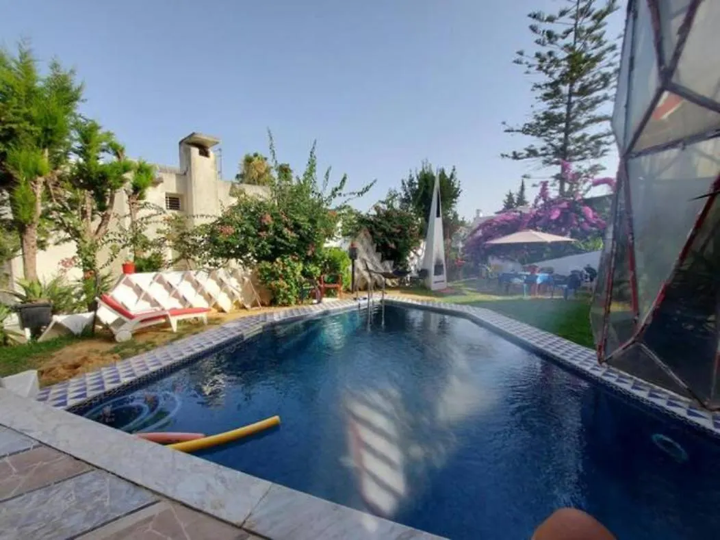 Dar Hamadi بن جامع A Villa & Its Swimming Pool, Looking For Artists In Residence Tunis 0*,